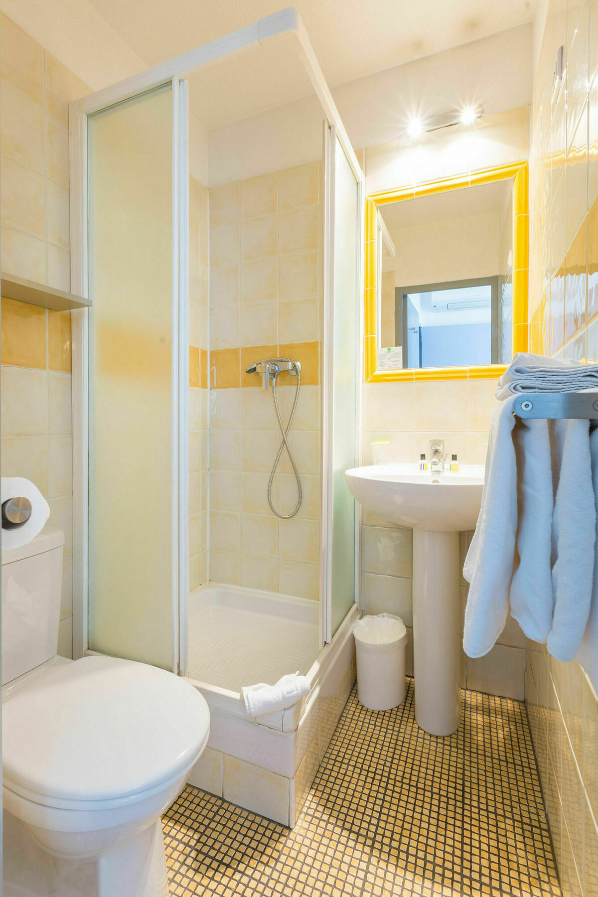 Europe Hotel Vieux Port Marsylia Zewnętrze zdjęcie